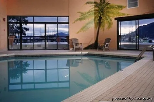 Oceanfront Suites At Cowichan Bay